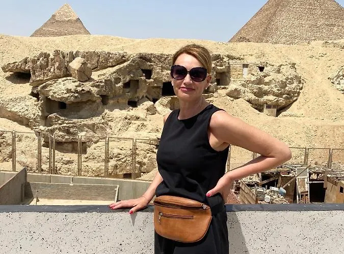 Toman Pyramids Hotel