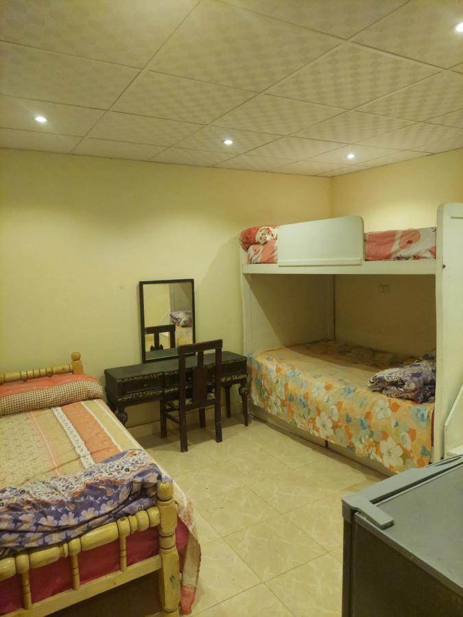 Toman Pyramids 3*